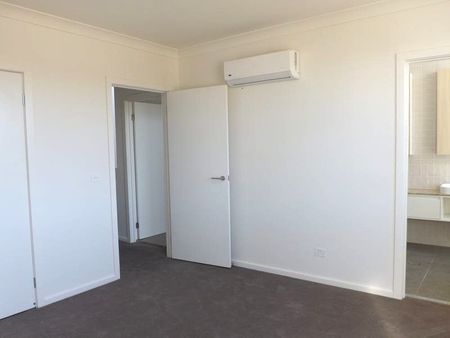 Modern Family Home in the Popular Hermitage Estate! - Photo 3