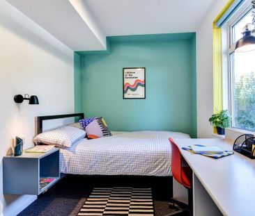 1 bedroom in a house share to rent - Photo 1