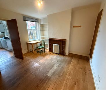 3 bedroom house to rent Farley Street, Nottingham, Nottinghamshire,... - Photo 2