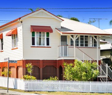 686 Logan Road, Greenslopes. - Photo 1