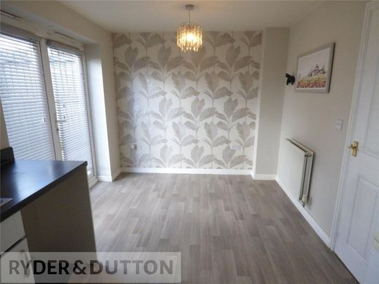 3 bedroom semi-detached house to rent - Photo 1