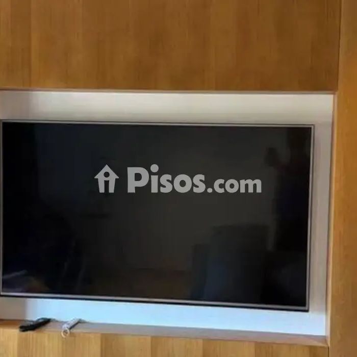 Piso en alquiler en El Paraíso-Atalaya-Benamara - Photo 1