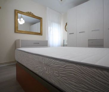 Piso de alquiler en Delicias - Foto 1