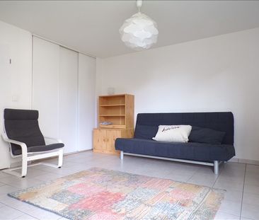 Location Appartement 1 pièce 37m² - Photo 2