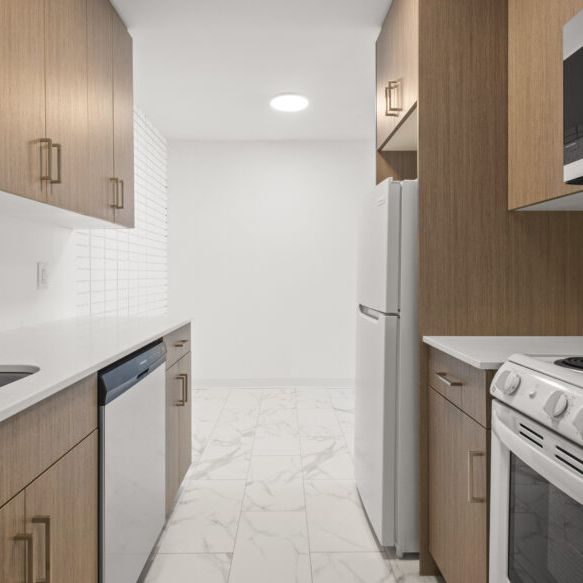 800 Beverley Street – Unit B, Winnipeg, MB - Photo 1