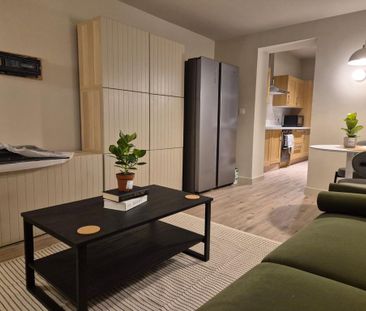 6 bedroom house of multiple occupation to rent - Photo 3