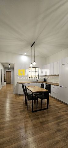 Mieszkanie dwupokojowe w odnowionej kamienicy - Photo 5