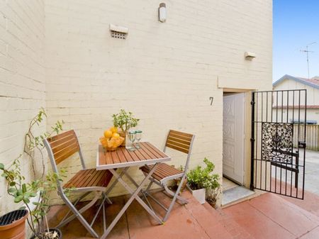 7/678-680 Old South Head Road, Rose Bay, NSW 2029 - Photo 4