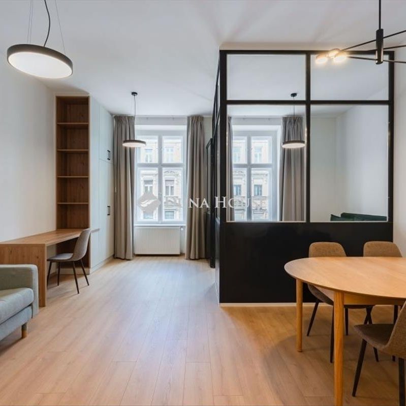 Kiadó újszerű állapotú lakás - Budapest VIII. kerület - Photo 1
