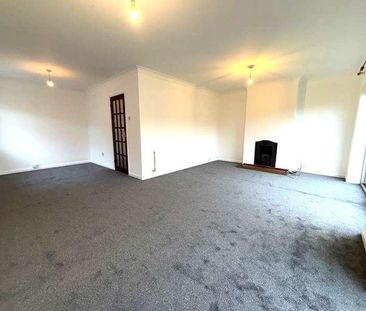 Beech Avenue, Ruislip, HA4 - Photo 1