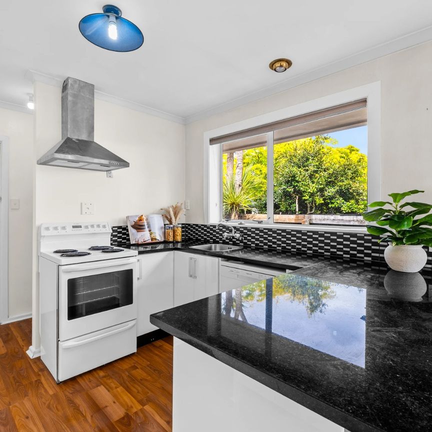 135 Condell Ave, Bryndwr - Photo 1