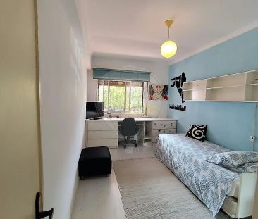 Apartment T2 in Sintra (Santa Maria e São Miguel, São Martinho e Sã... - Photo 4