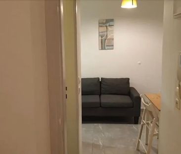 Ενοικίαση κατοικίας, 25 τ.μ., Ζωγράφου, 540 € - Photo 3