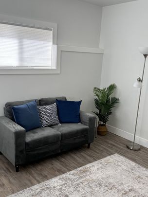 DWYER RESIDENCE - C - Photo 1