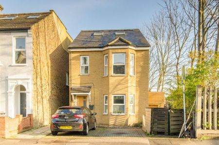 2 bedroom maisonette to rent - Photo 3