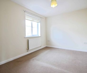 Claydon Road, Swindon, Swindon, SN25 - Photo 3