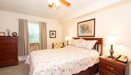 Woodbury Gardens - Photo 5