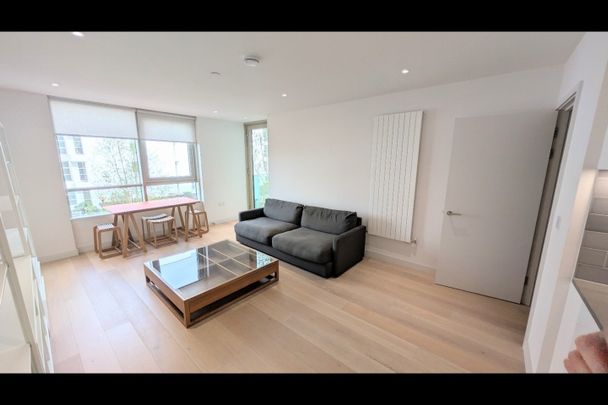 1 Bed Flat, Corsair House, E16 - Photo 1