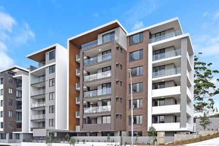 Top floor with plenty of natural light - Photo 4