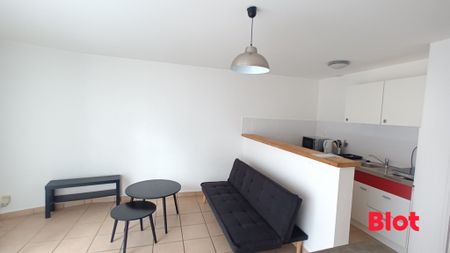 Location Appartement 1 pièce 32m² ST AVE 56890 - Photo 2