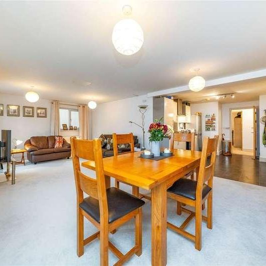 Knightrider Street, Maidstone, ME15 - Photo 1