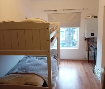 1 Bed Flat, Alroy Road, L4 - Photo 1