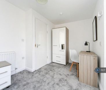 5 bedroom terraced house to rent - Photo 5
