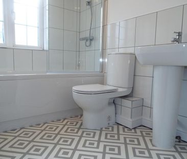 2 bedroom house to rent - Photo 4