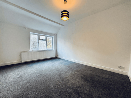 Linden Avenue, Hounslow, TW3 - Photo 5