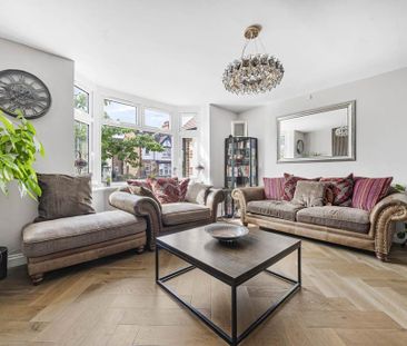 4 bedroom semi-detached house to rent - Photo 1