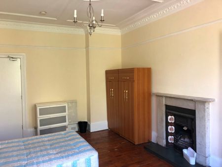 4 Bed Flat, Hyndland Road, G12 - Photo 3