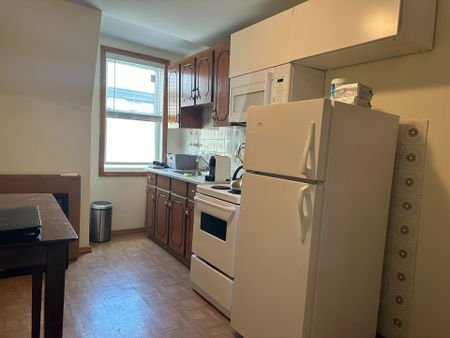 For Lease - 784 Adelaide Street Unit# 2nd, Toronto, Ontario - Photo 4