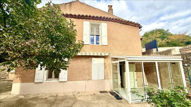 5 pièces - 116 m² - RDC - Colocation non autorisée - Photo 1