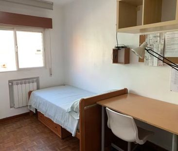 Calle de Francisco de la Fuente, Madrid, Community of Madrid 28031 - Photo 6