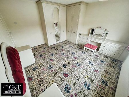 4 bedroom detached house to rent - Photo 4