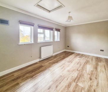 3 bedroom terraced house to rent - Photo 6