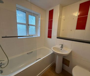 Townsend Close, Bracknell, Berkshire, RG12 - Photo 4