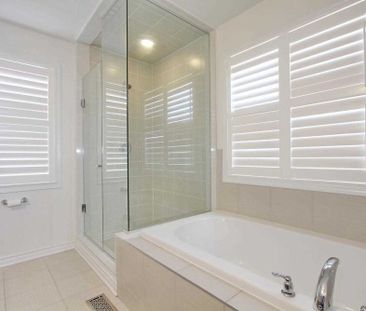 For Lease - 70 Quillberry Close Unit# Main, Brampton, Ontario - Photo 3