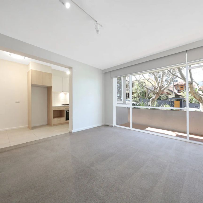 Unit 1/51 Caroline Street, South Yarra. - Photo 1