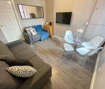 Taunton Street, L15 - Photo 4