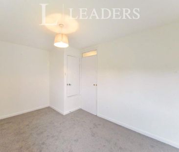 1 bedroom end of terrace house to rent - Photo 6
