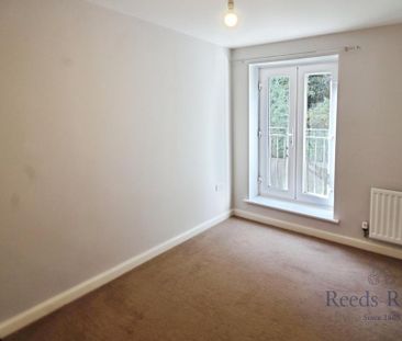 2 bedroom apartment to rent - Photo 6