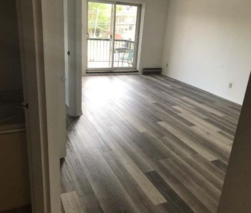 Logement 4.5 résidence 65ans+ - Photo 2