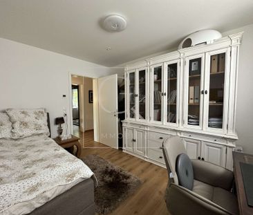 Panoramablick ins Grüne! 3-Zimmer Traumwohnung zur Miete - Photo 2