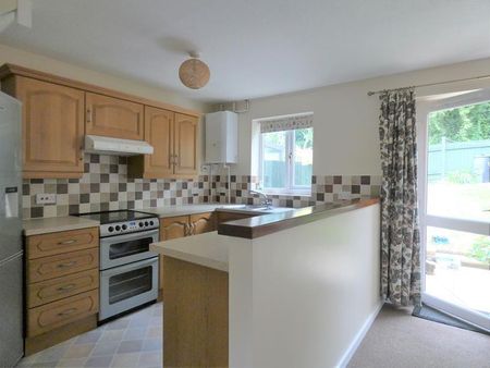 3 bedroom terraced house to rent - Photo 5