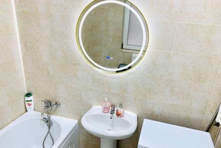 Berceni postalionului cu parcare - Fotografie 4