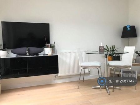 2 bedroom detached house to rent - Photo 2