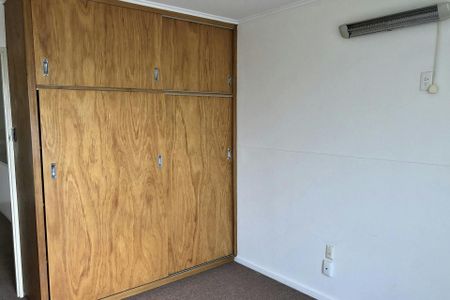 Two bedroom unit - Photo 2