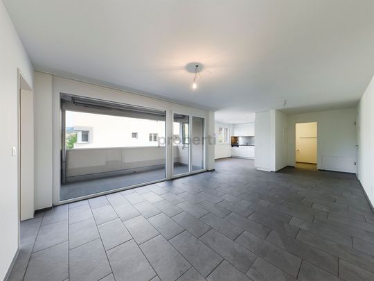 Helle 4.5-Zimmer Wohnung in Laufen - Foto 1