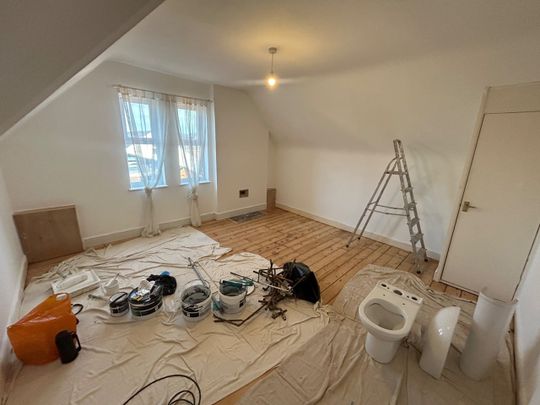 1 Bed Flat, Regent Street, NG7 - Photo 1